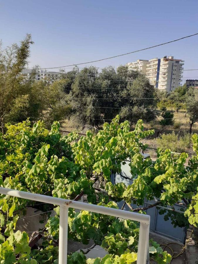 Gezos Apartment Himare Exterior photo