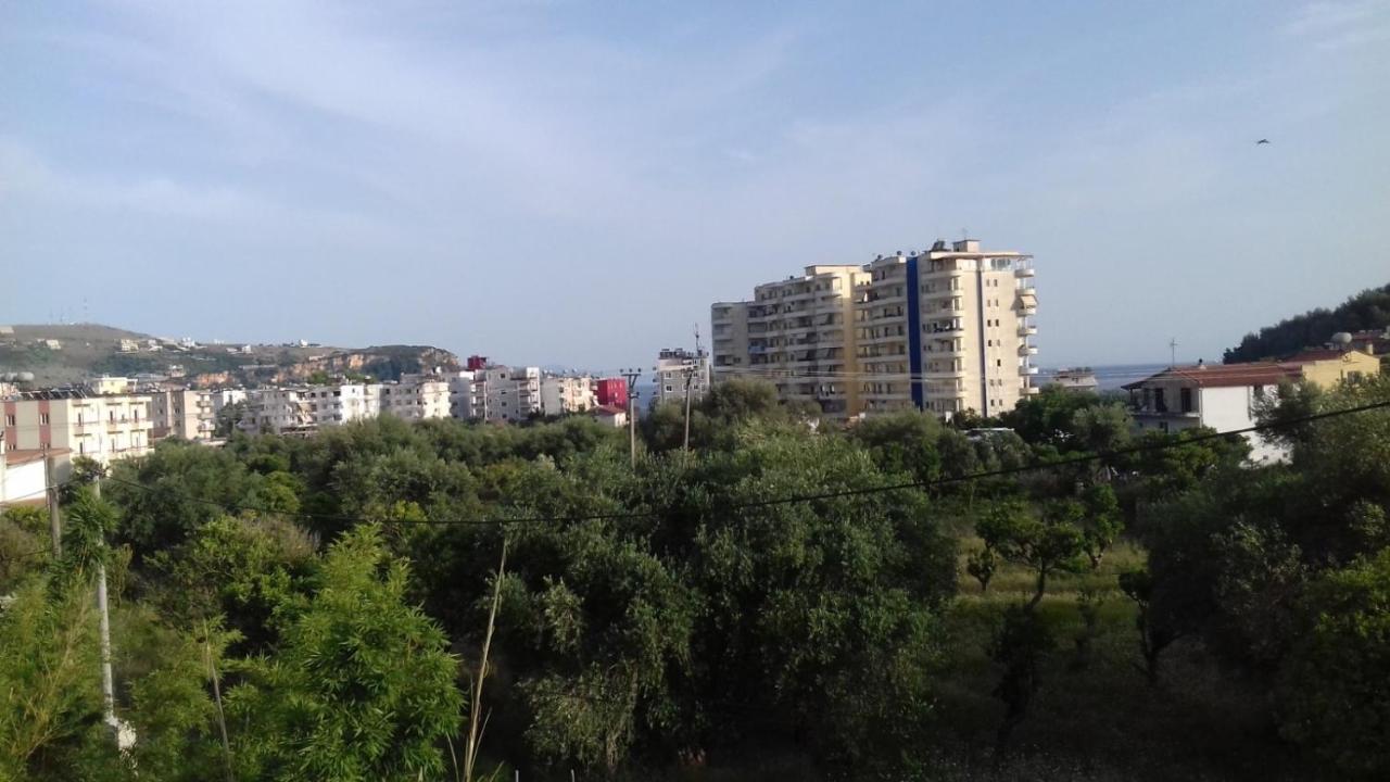 Gezos Apartment Himare Exterior photo